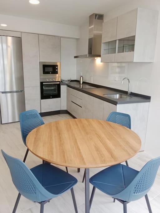 A Ledicia De Ana Apartman Viveiro Kültér fotó